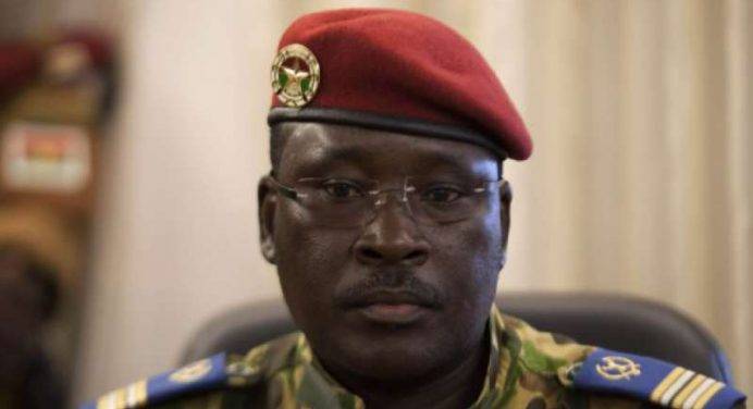 Ultimatum dell’Unione Africana ai militari in Burkina Faso