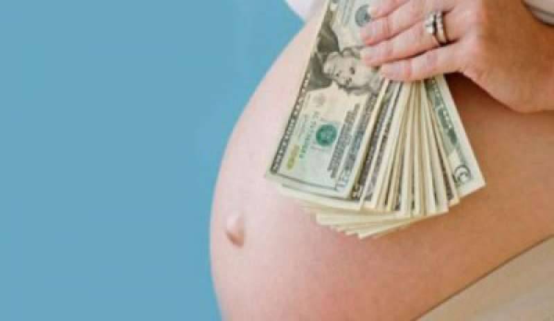Una petizione contro l’utero in affitto
