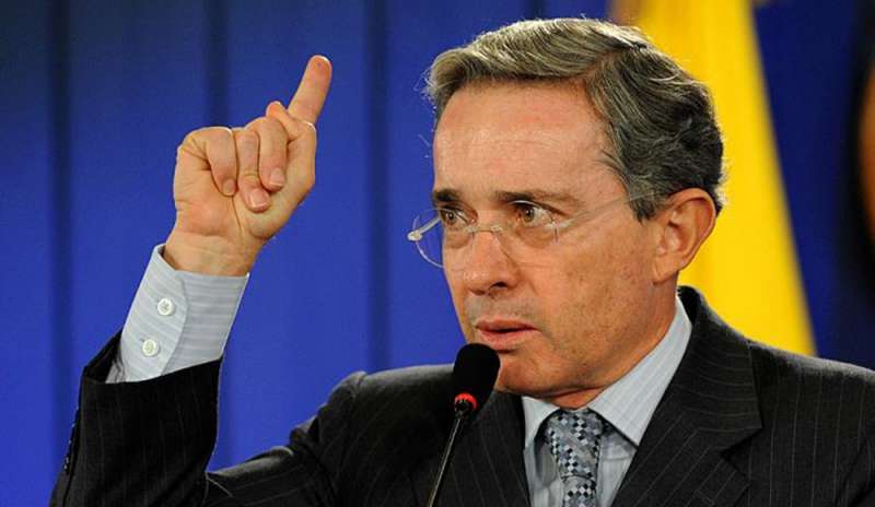 Uribe fa il pieno di seggi