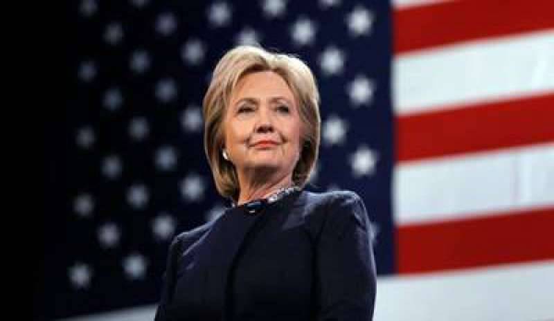 Usa, Hillary Clinton torna alla carica e lancia un gruppo di “resistenza” politica