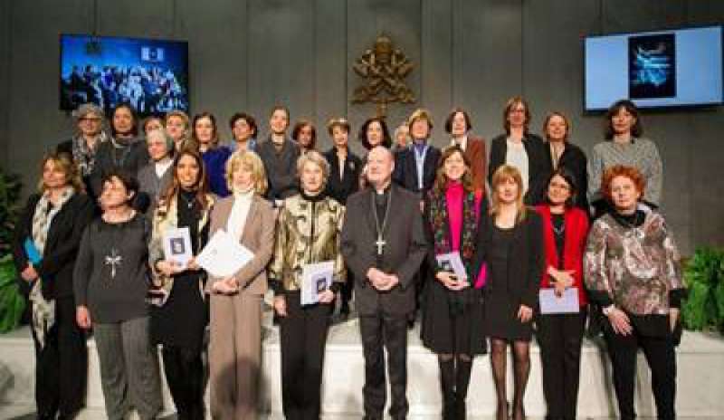Vaticano: presentata la “Consulta femminile”, il nuovo organo del Pontificio Consiglio per la Cultura