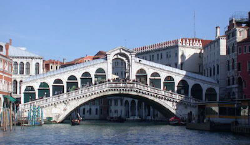 Venezia, sgominata cellula jihadista: preparavano attentato al Ponte di Rialto