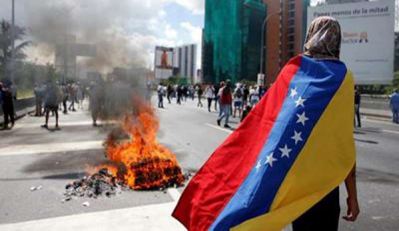 Venezuela, i Vescovi: “Sostenere il popolo di Dio in questi momenti difficili”