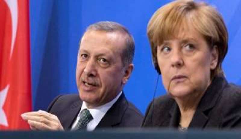 Vertice Merkel-Erdogan: “Proseguire insieme la lotta al terrorismo”