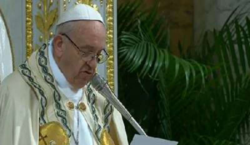 Vespri a San Paolo, Bergoglio: “Il cammino di unità dei cristiani richiede uno sguardo aperto alla speranza”