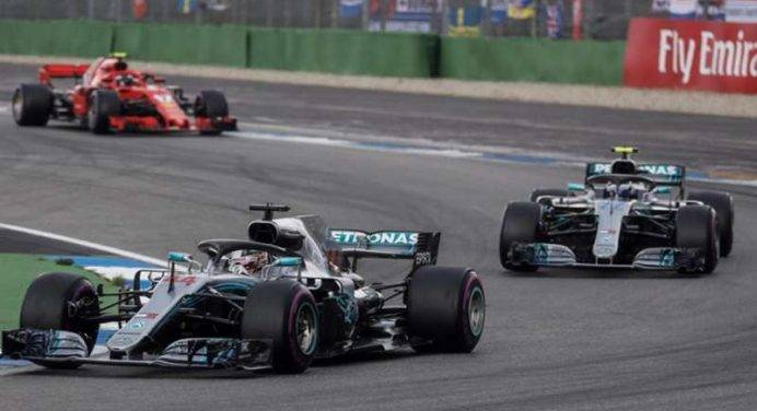 Vettel si fa male da solo, Lewis conquista Hockenheim