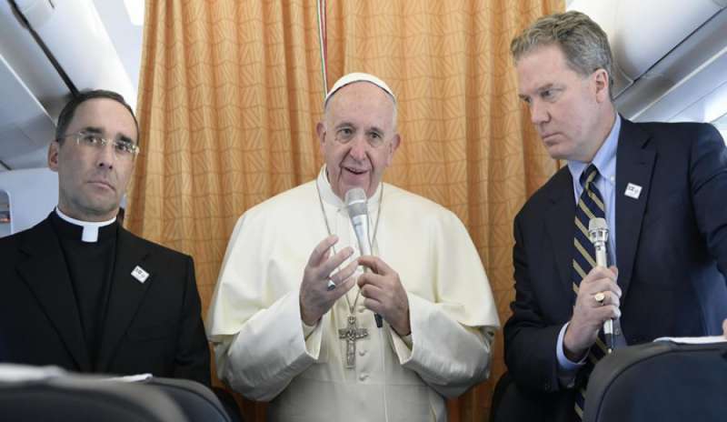 Viaggio in Egitto, Bergoglio: “La Santa Sede si è mossa sul caso Regeni”
