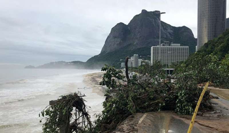 Violento temporale devasta Rio de Janeiro: almeno 5 morti