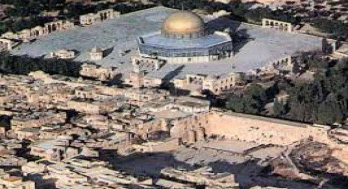Una raccolta fondi per ricostruire il Tempio di Gerusalemme