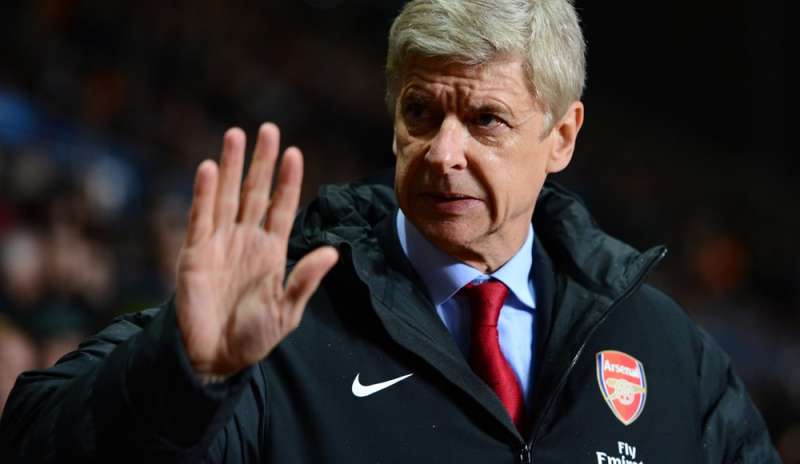 Wenger lascia l'Arsenal dopo 22 anni