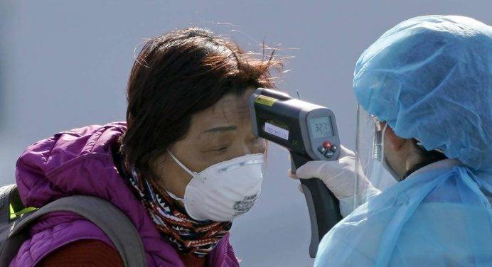 Coronavirus: in Cina frenano in contagi, ma è allarme economico. La situazione nel mondo