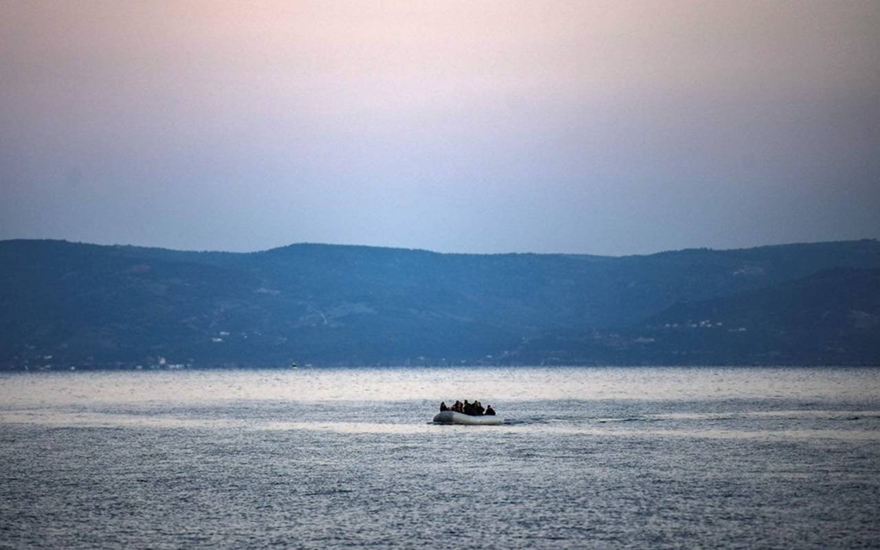 Migranti, due barconi a rischio naufragio nel Sar maltese