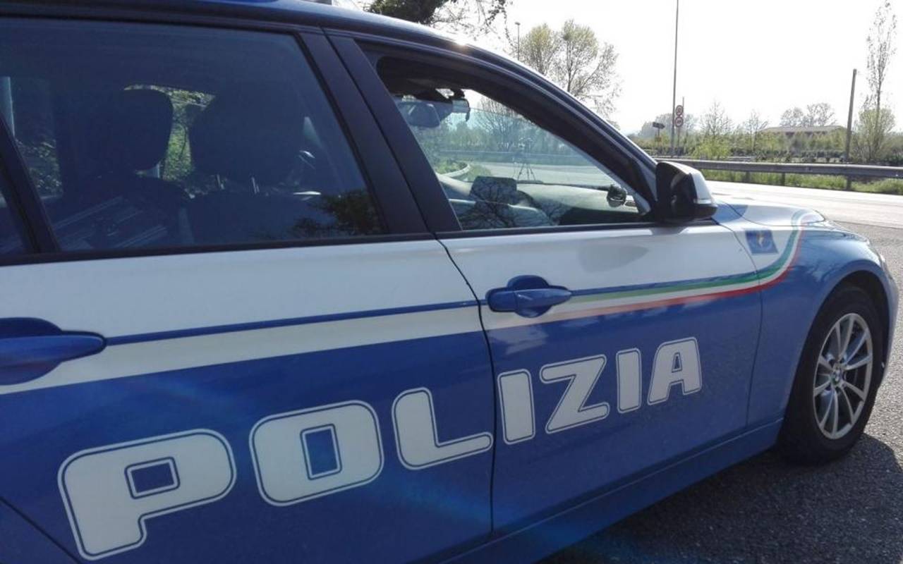 Emergenza negli alloggi di servizio dei poliziotti di Bologna