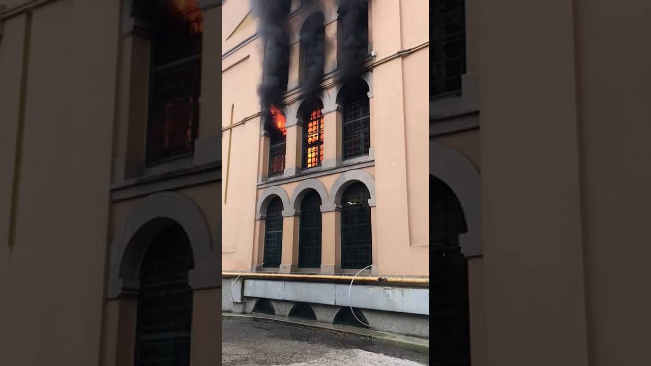 In fiamme San Vittore. Maxi evasione dal carcere di Foggia – VIDEO –
