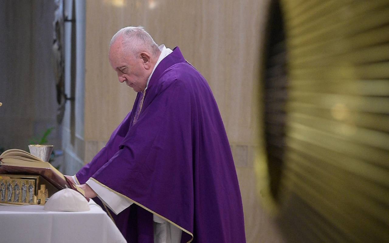 Papa Francesco: “I sacerdoti abbiano il coraggio di andare dagli ammalati”