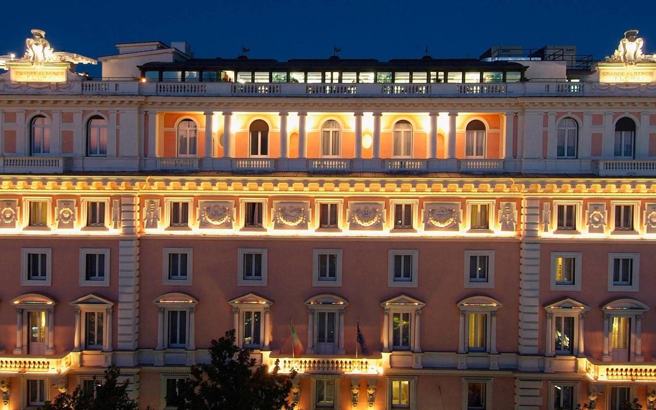 Covid-19, Lazio: tre alberghi diventano poli di guarigione