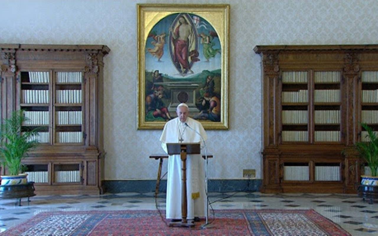 Papa: “Testimoniare il Vangelo rende credibile l’annuncio di fede”