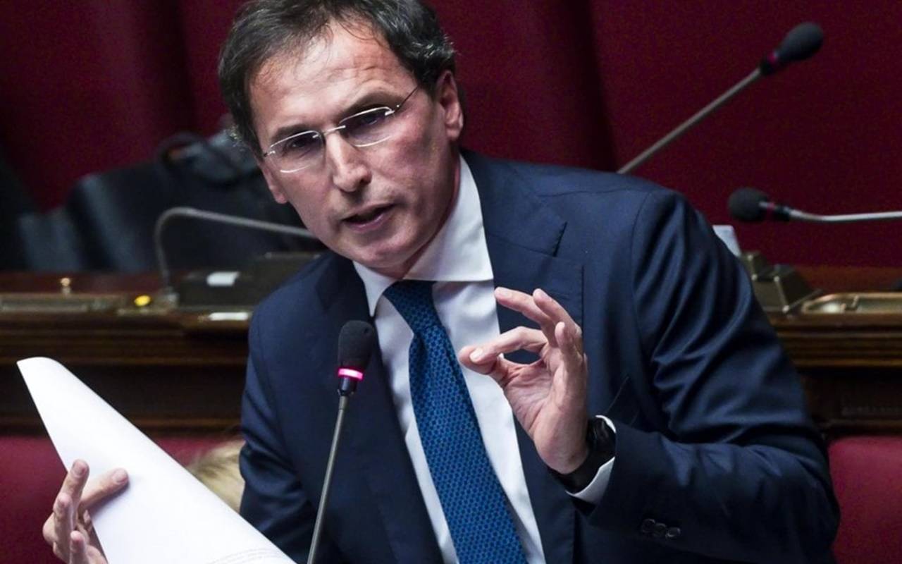 Governo, altolà alla Calabria: “Ritiri l’ordinanza o scatterà la diffida”