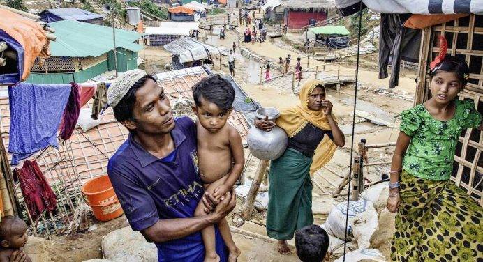 Rifugiati in Bangladesh, la Chiesa si mobilita contro tutte le persecuzioni religiose