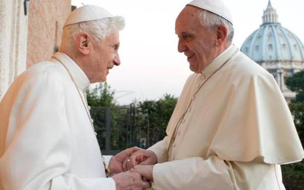Benedetto XVI torna domani in Vaticano
