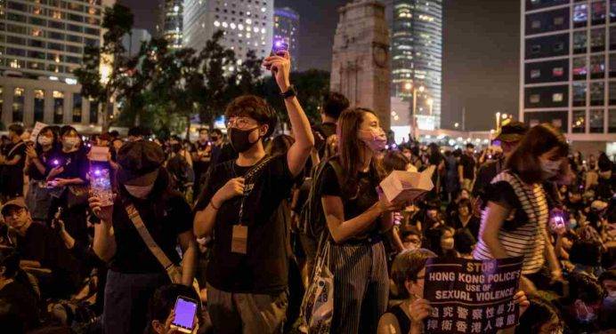 Hong Kong: l’attivista Wong di nuovo in manette