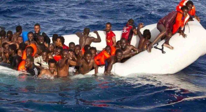 Viminale: da inizio anno sbarcati in Italia quasi 15mila migranti, è record