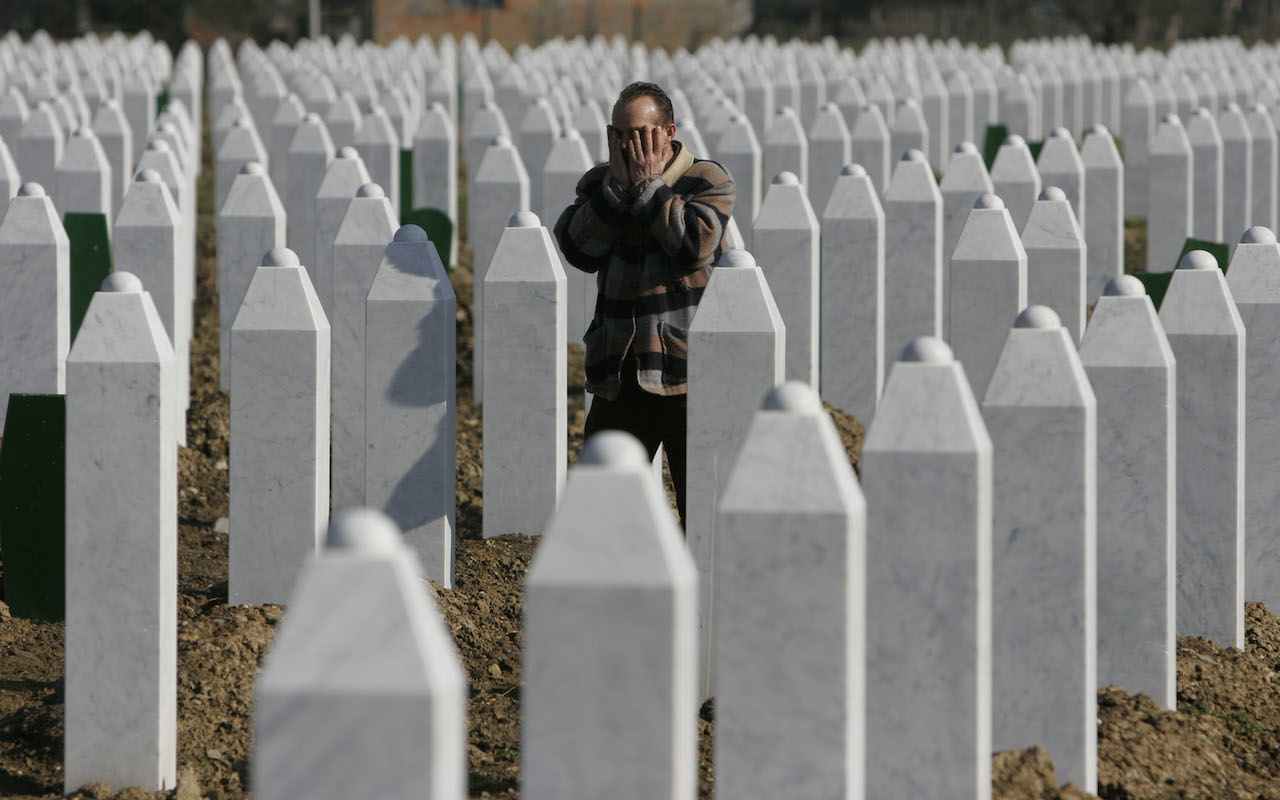 Accadde oggi: 11 luglio 1995, il mondo ricorda il massacro di Srebrenica