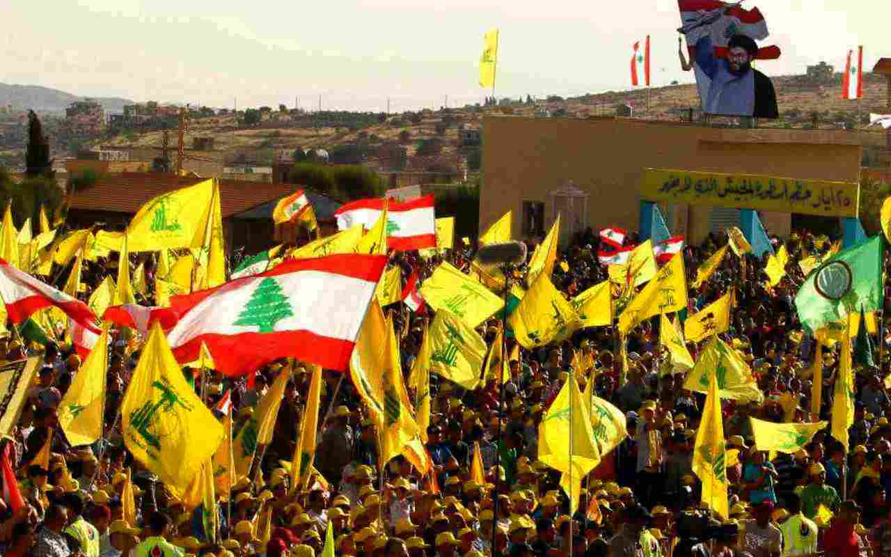 Beirut, Hezbollah: “Contro di noi menzogne”. Numero delle vittime in aumento