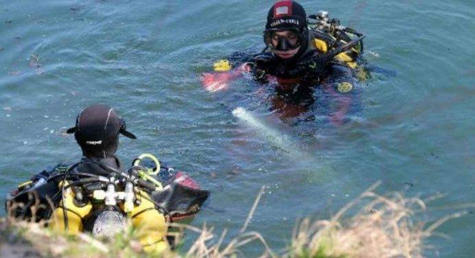 Pescatore di 77 anni cade nell’Adda e muore annegato