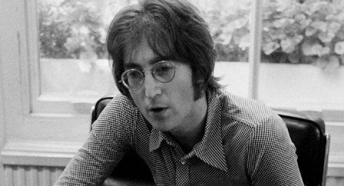 Omicidio Lennon, Chapman a Yoko Ono: “Chiedo scusa”