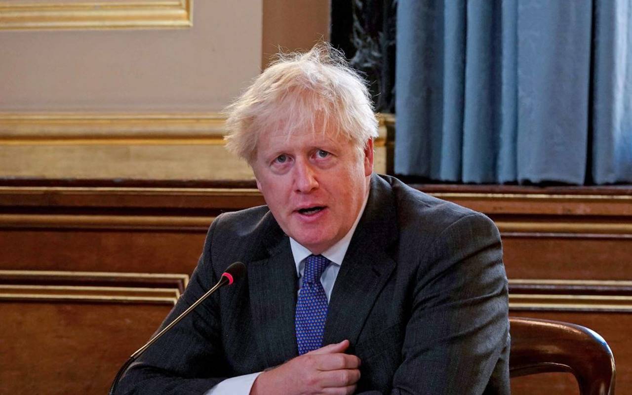 Regno Unito, lo speech di Johnson: “Polizia in campo, esercito pronto”