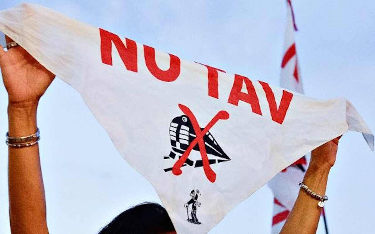 No Tav: arresti nei centri sociali Askatasuna e Neruda di Torino
