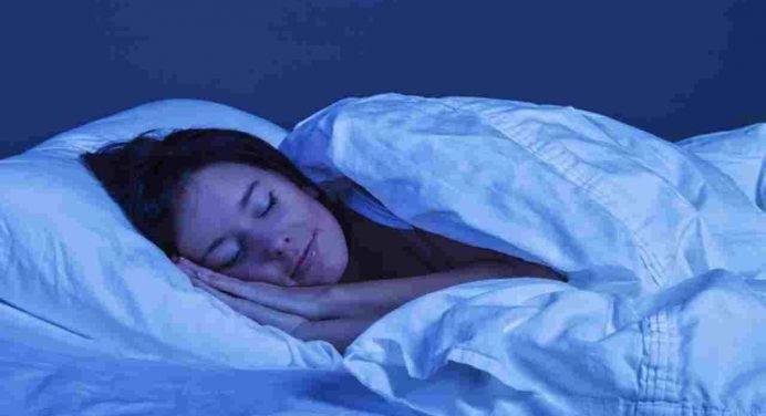 Scienza, individuato il meccanismo con cui rafforziamo i ricordi dormendo