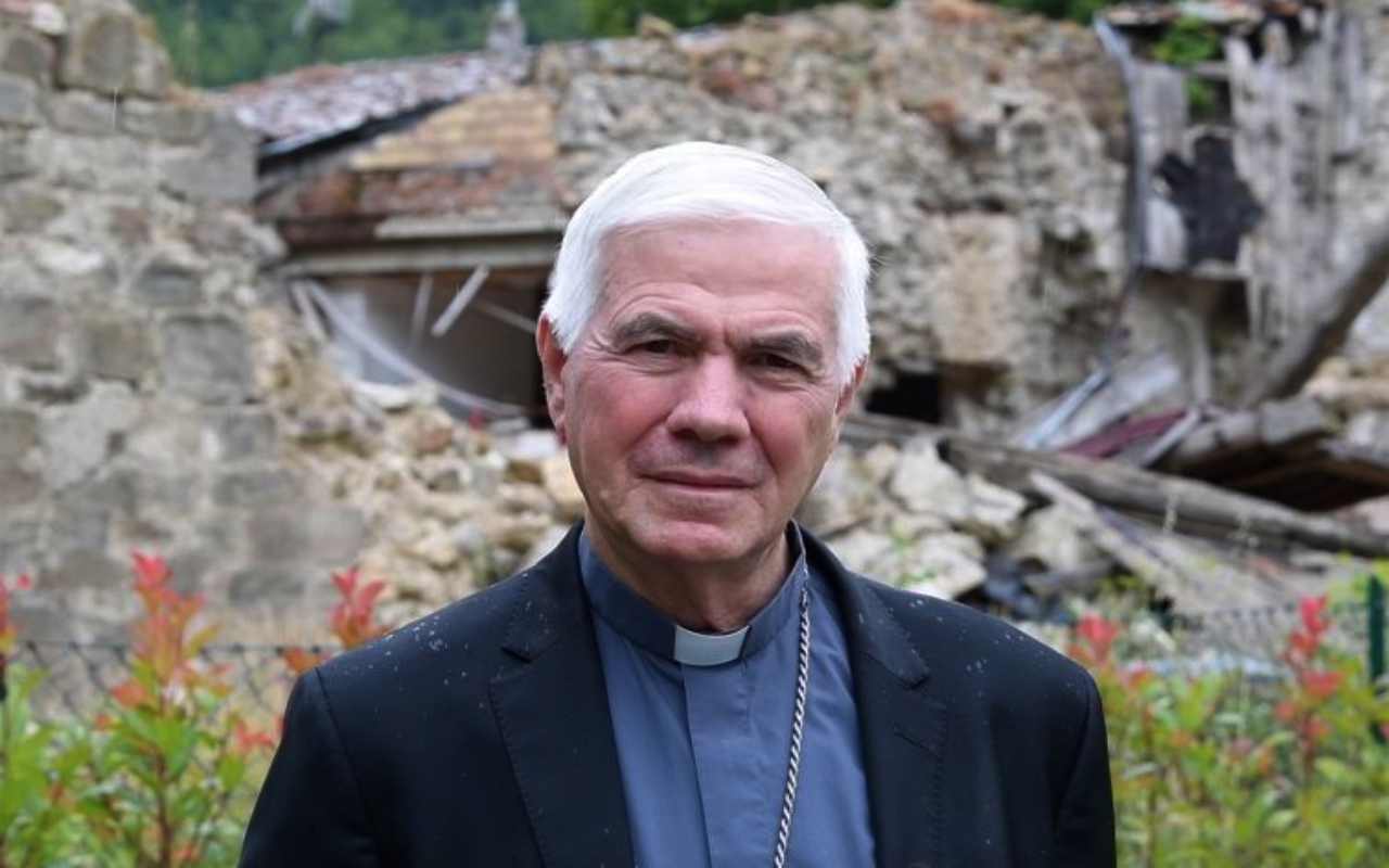 Mons. D’Ercole, Vescovo di Ascoli, si dimette: “Entro in un monastero”