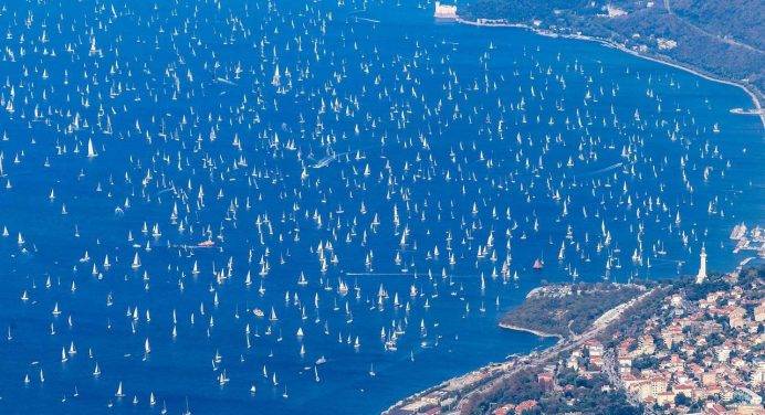 Troppo vento a Trieste, salta la Barcolana: è la prima volta nella storia