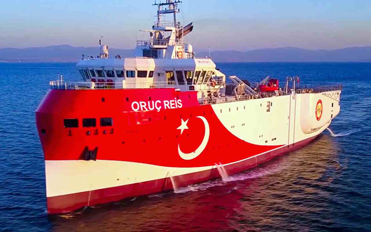 Riparte la nave Oruc Reis: nuove tensioni tra Grecia e Turchia