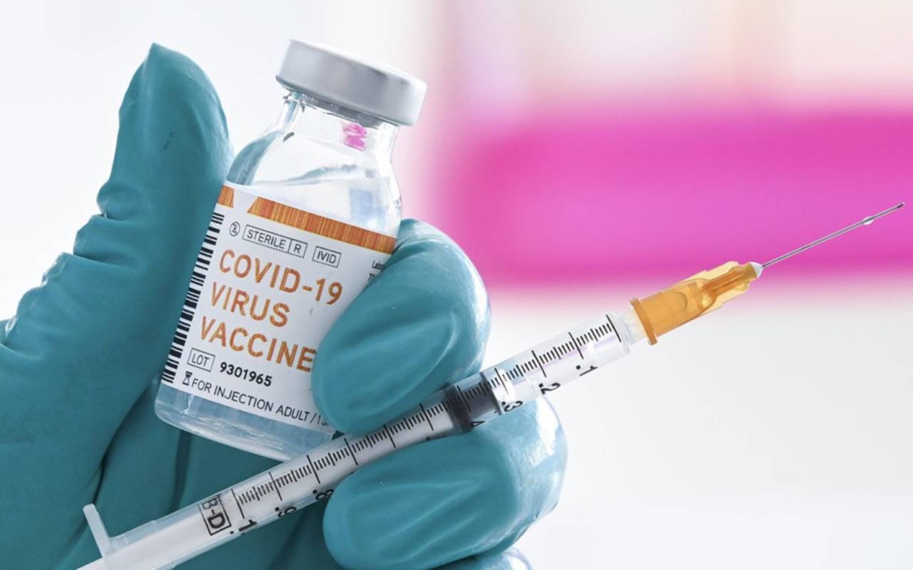 Vaccino, l’annuncio di Pfizer: “Efficace al 90%”