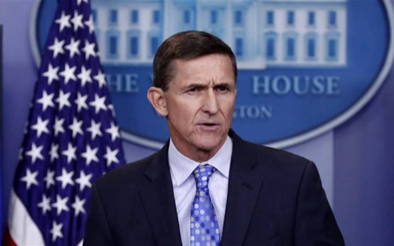 Russiagate, Trump concede la grazia al generale Flynn