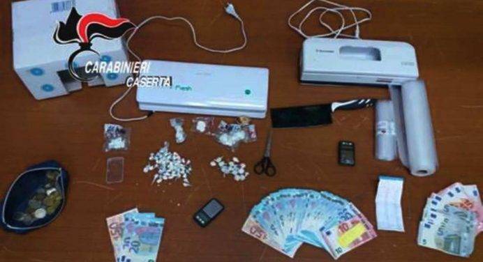 Vendevano cocaina e crack al circolo sportivo giovanile: 12 arresti