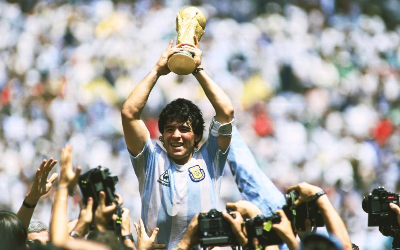 Maradona, da Buenos Aires alla leggenda