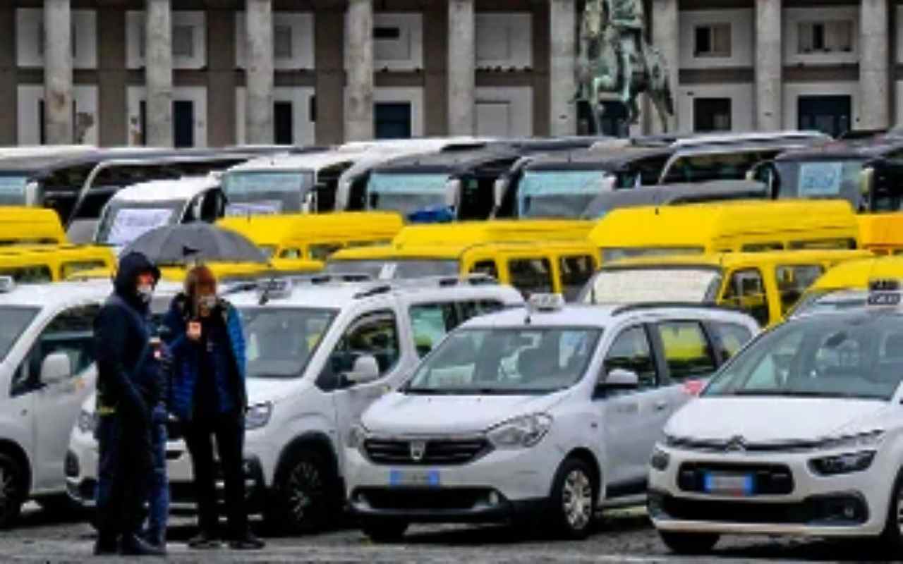 Sciopero nazionale dei taxi, i sindacati: “Adesione totale”