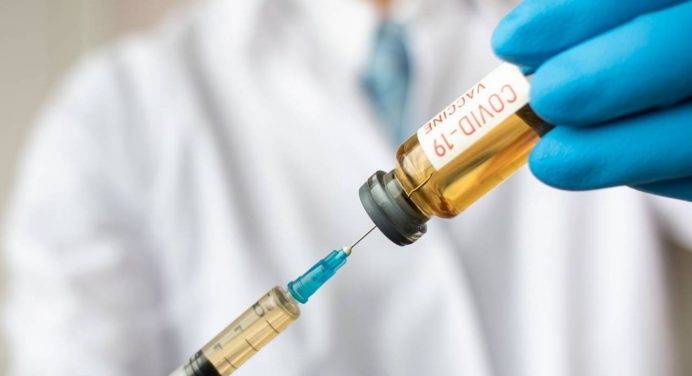 Il terzo settore cattolico invoca l’accesso universale al vaccino