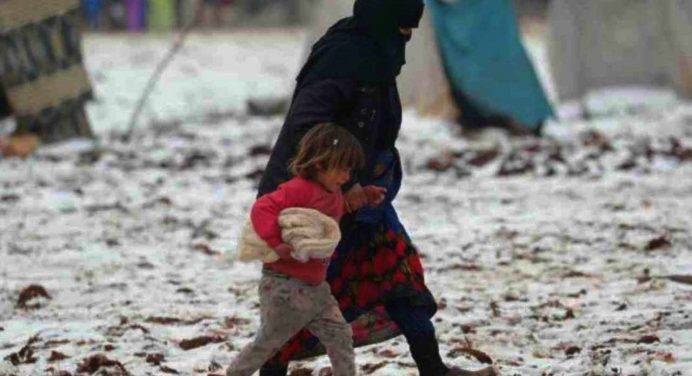 Siria nord-occidentale, bombe su Idlib. Il soccorso di Medici senza frontiere