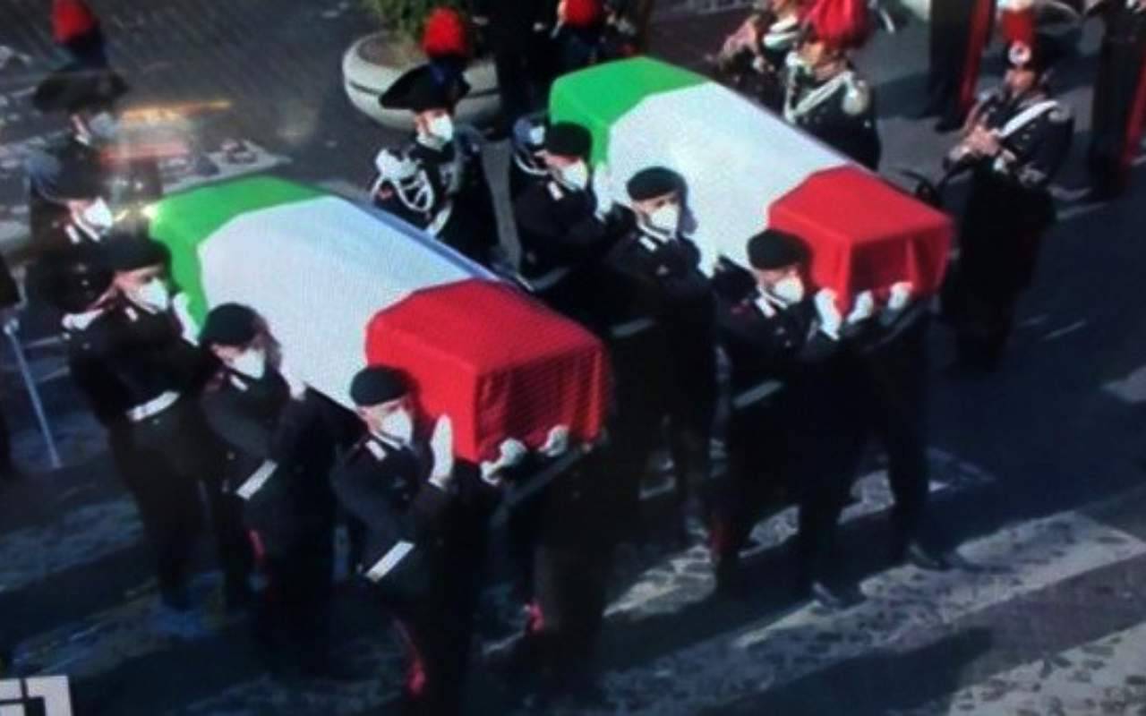 Funerali di Stato per Attanasio e Iacovacci: feretri avvolti nel tricolore