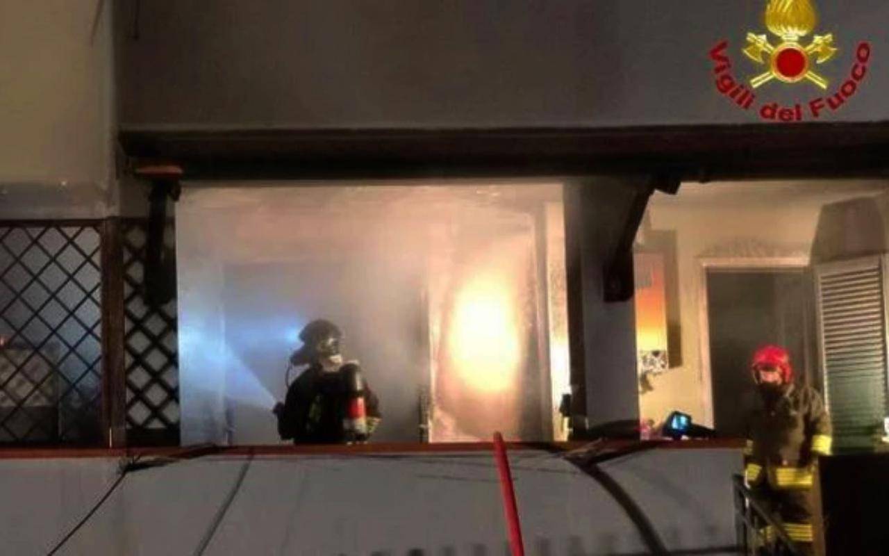 La Spezia, appartamento in fiamme: disabile muore carbonizzato