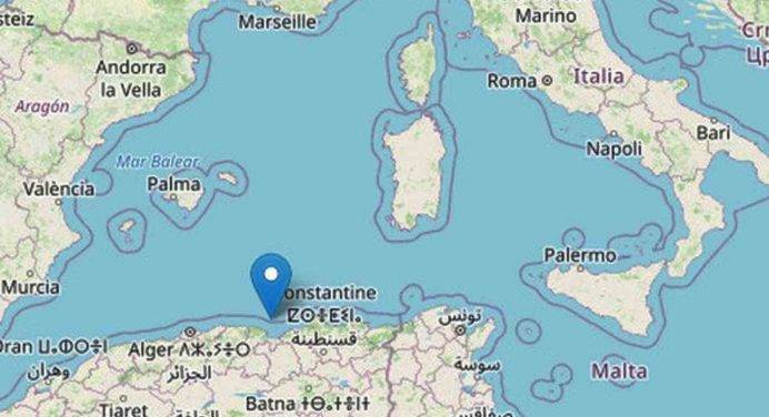 Terremoto: scossa magnitudo 6.2 davanti alla costa dell’Algeria