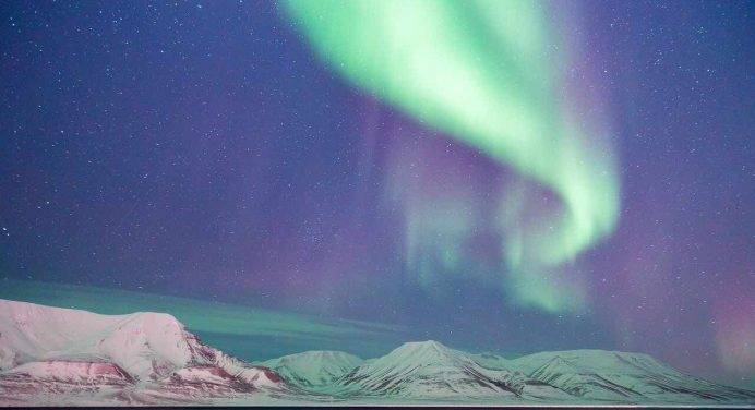 Dai social media un algoritmo per studiare le aurore boreali