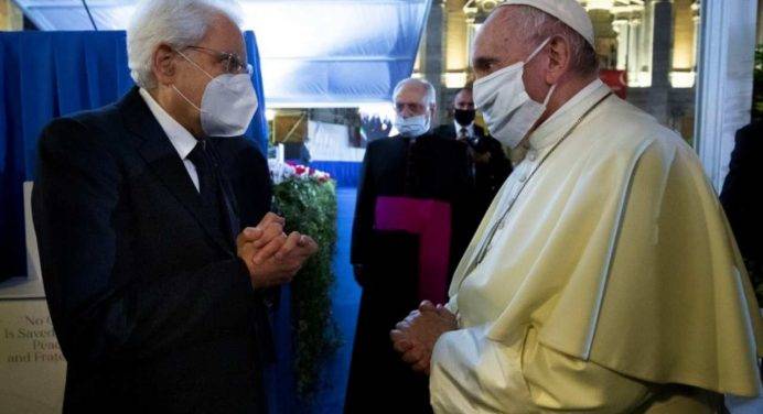 Mattarella scrive al Papa per l’ottavo anniversario del Ministero Petrino