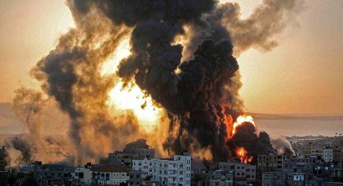 Onu: “Raid di Israele su Gaza sono possibili crimini di guerra”