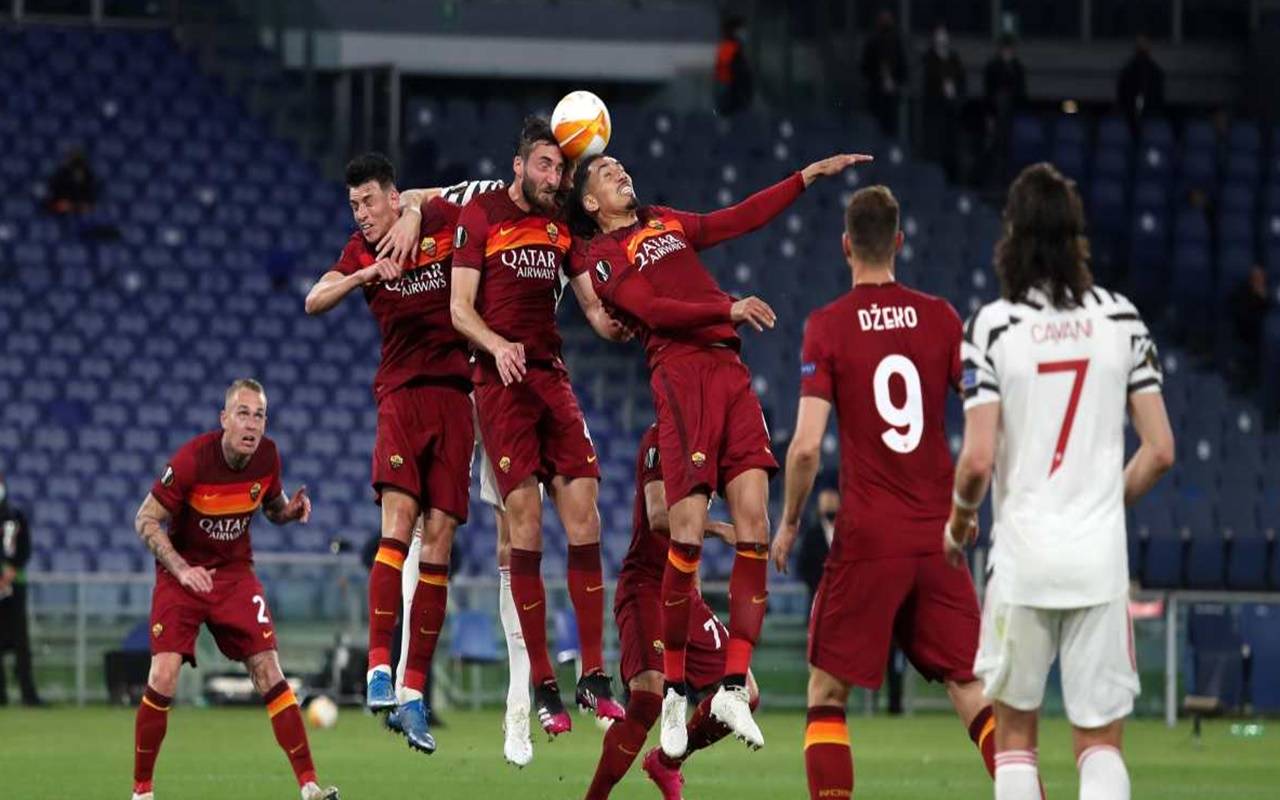 Europa League: la Roma vince 3-2 ma non basta, Manchester United in finale